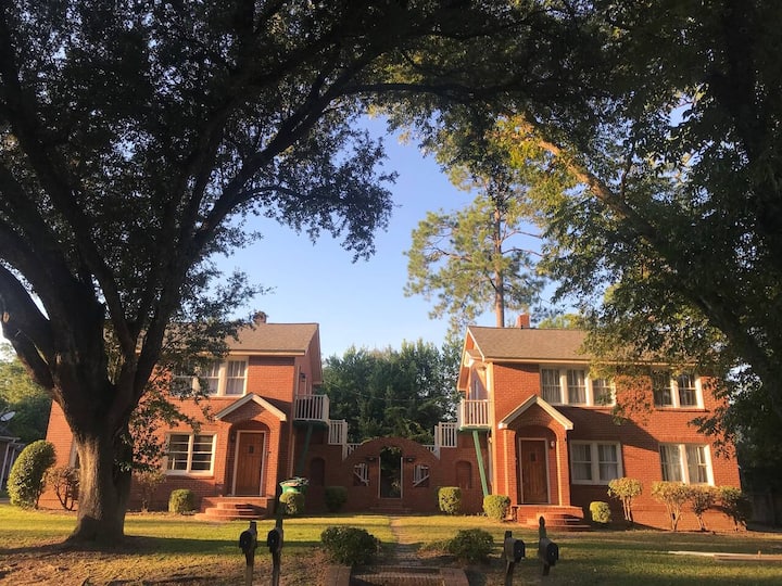 Entire unit for business travelers w long stays Apartments for Rent