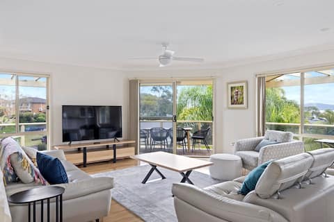 Meters to the Beach & Anchorage Port Stephens