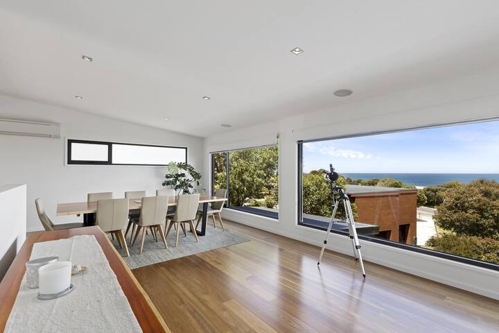 Seaside Haven gallery image 3