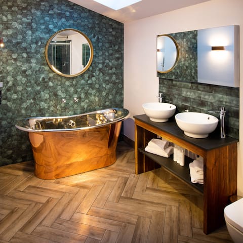 Ardcana Luxury Spaces - Marble