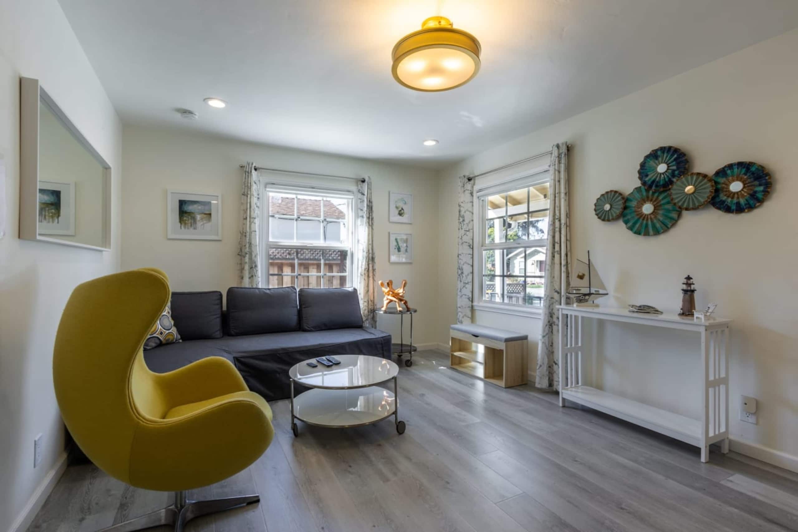 Downtown Sunnyvale Home w/ Garden & Parking - Photo 7