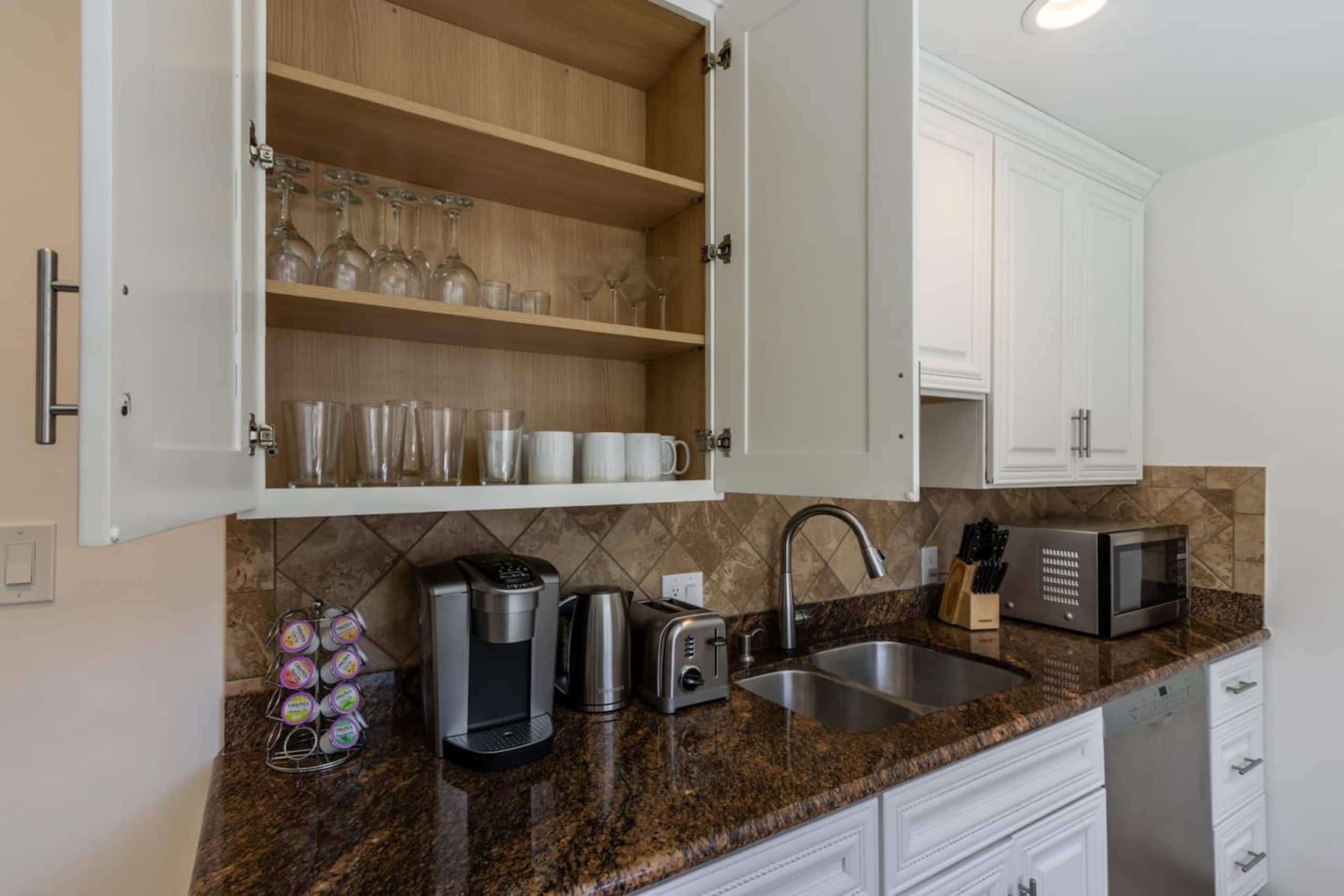 Downtown Sunnyvale Home w/ Garden & Parking - Photo 18