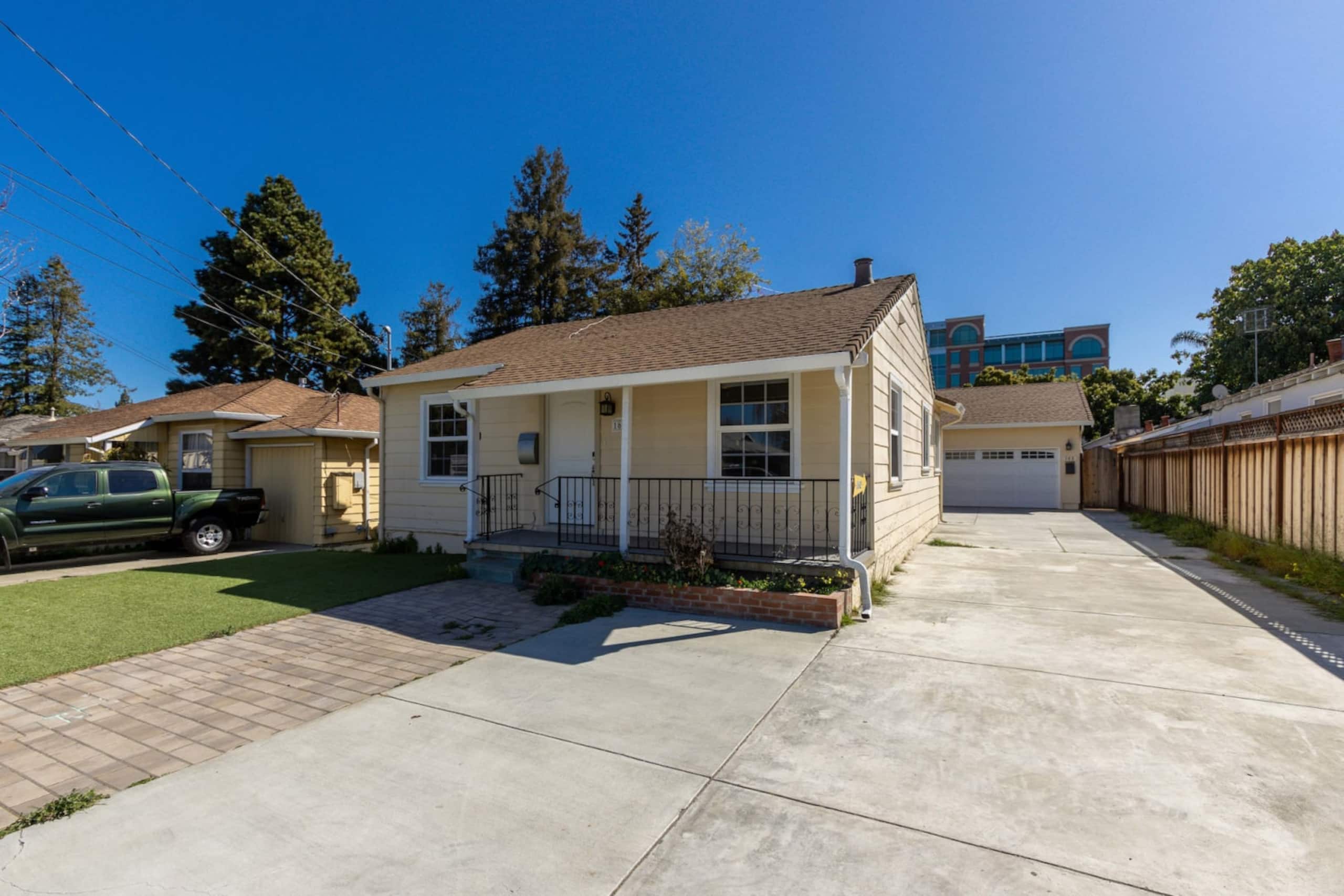 Downtown Sunnyvale Home w/ Garden & Parking - Photo 44