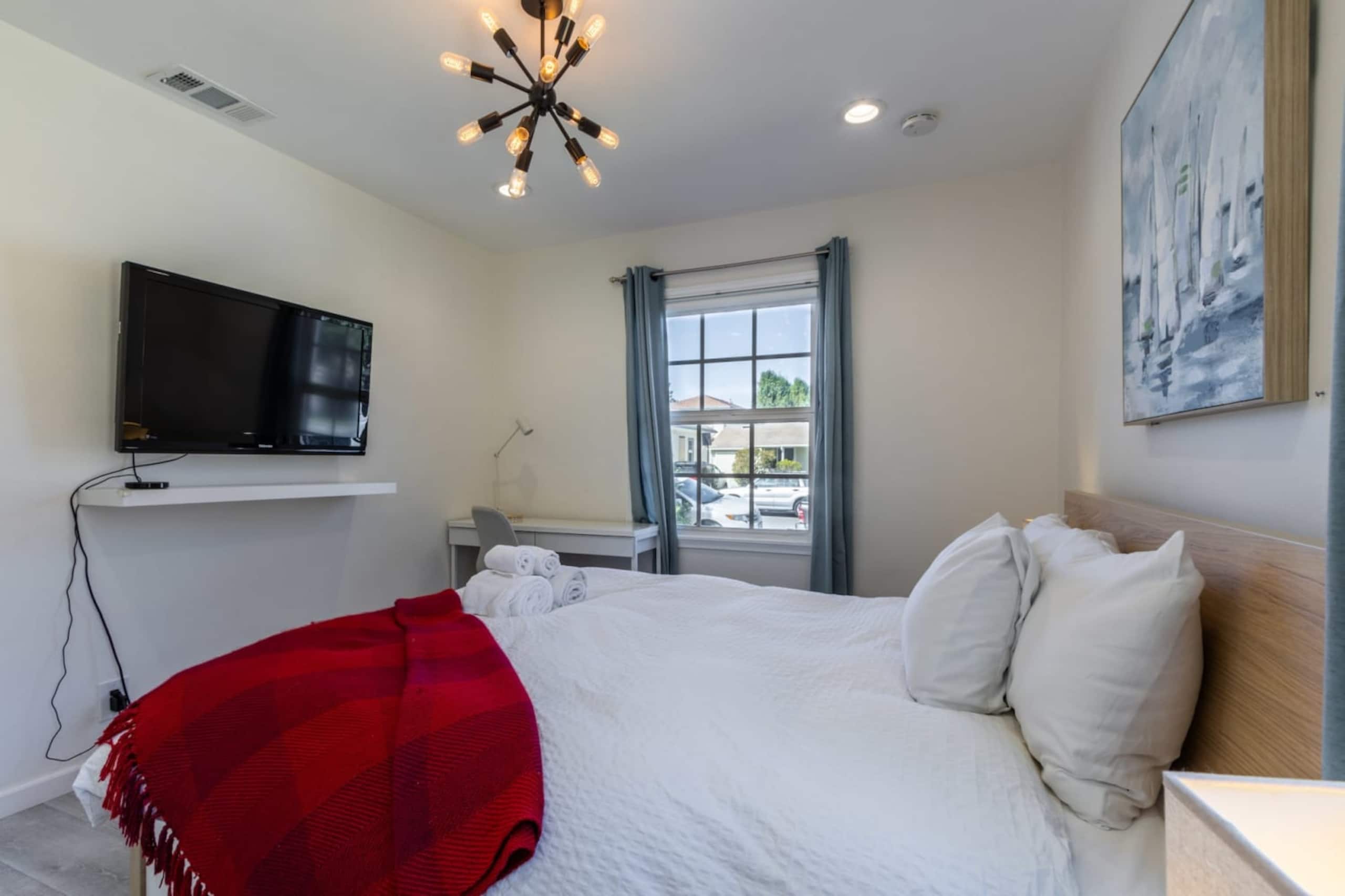 Downtown Sunnyvale Home w/ Garden & Parking - Photo 24