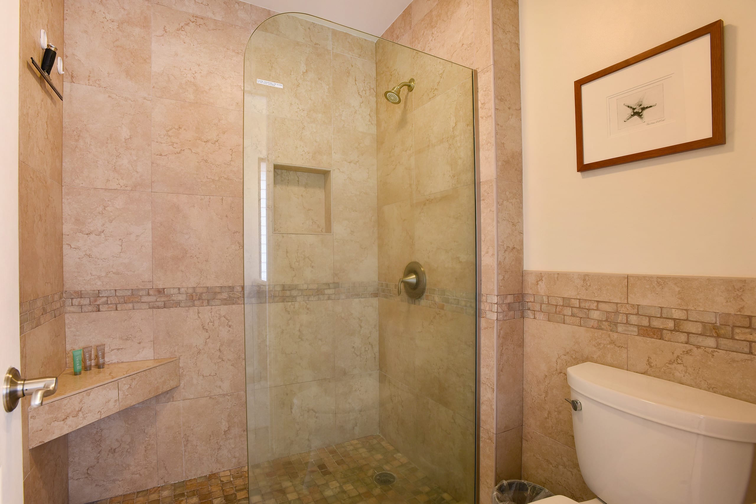 Condo in Kihei · ★4.96 · 2 bedrooms · 3 beds · 2 baths - Image 25