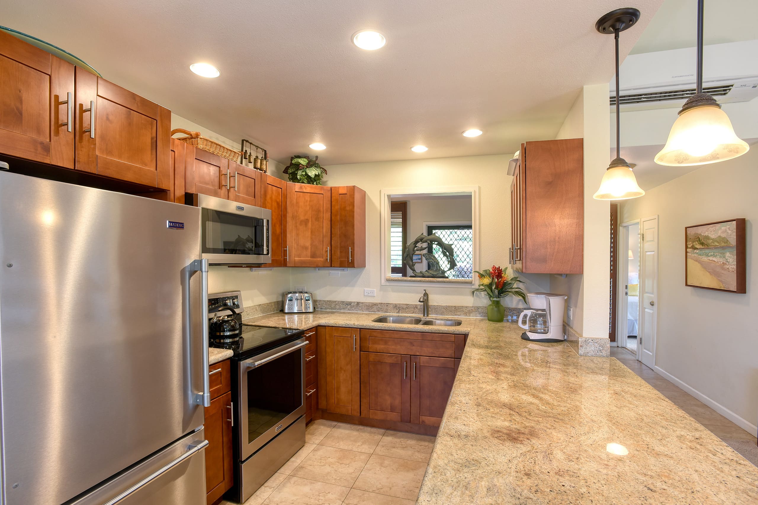 Condo in Kihei · ★4.96 · 2 bedrooms · 3 beds · 2 baths - Image 10