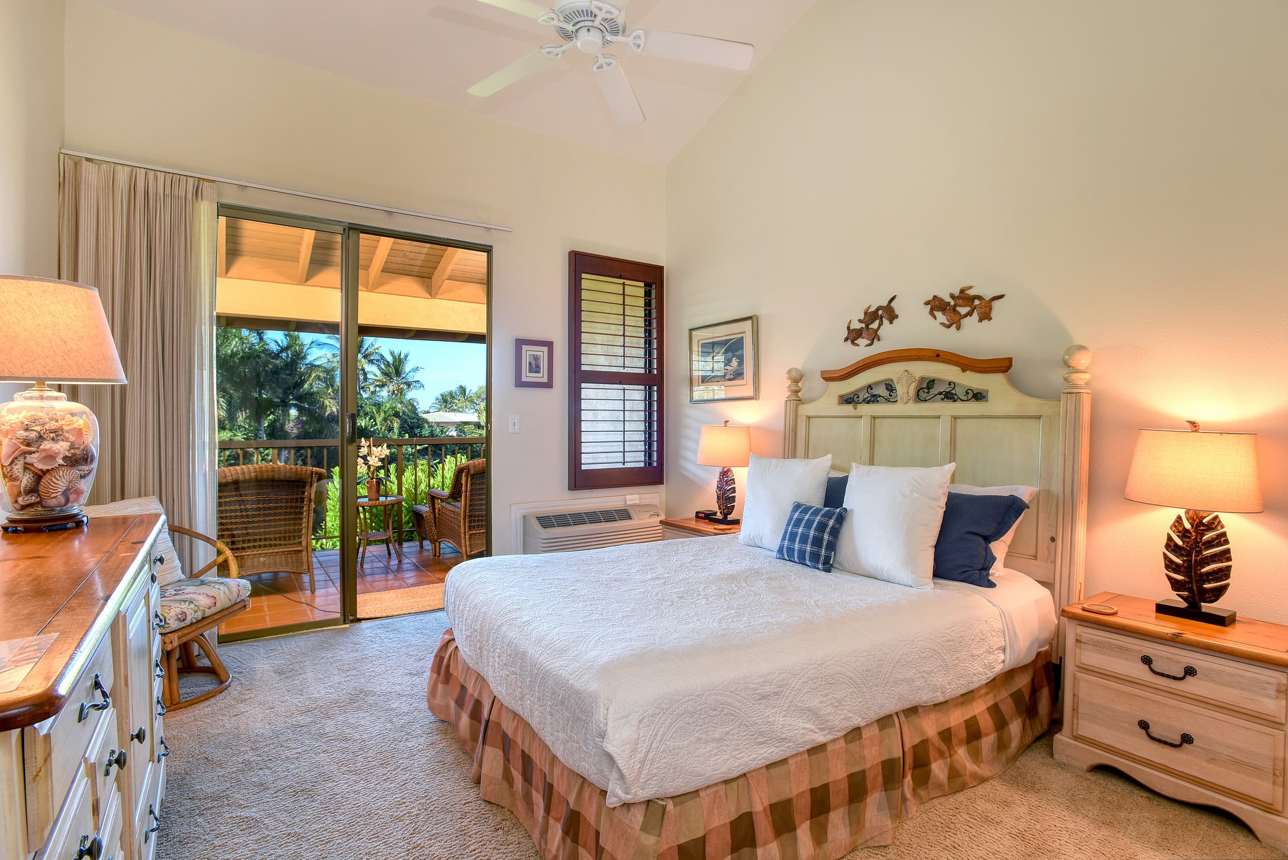 Condo in Kihei · ★4.96 · 2 bedrooms · 3 beds · 2 baths - Image 16