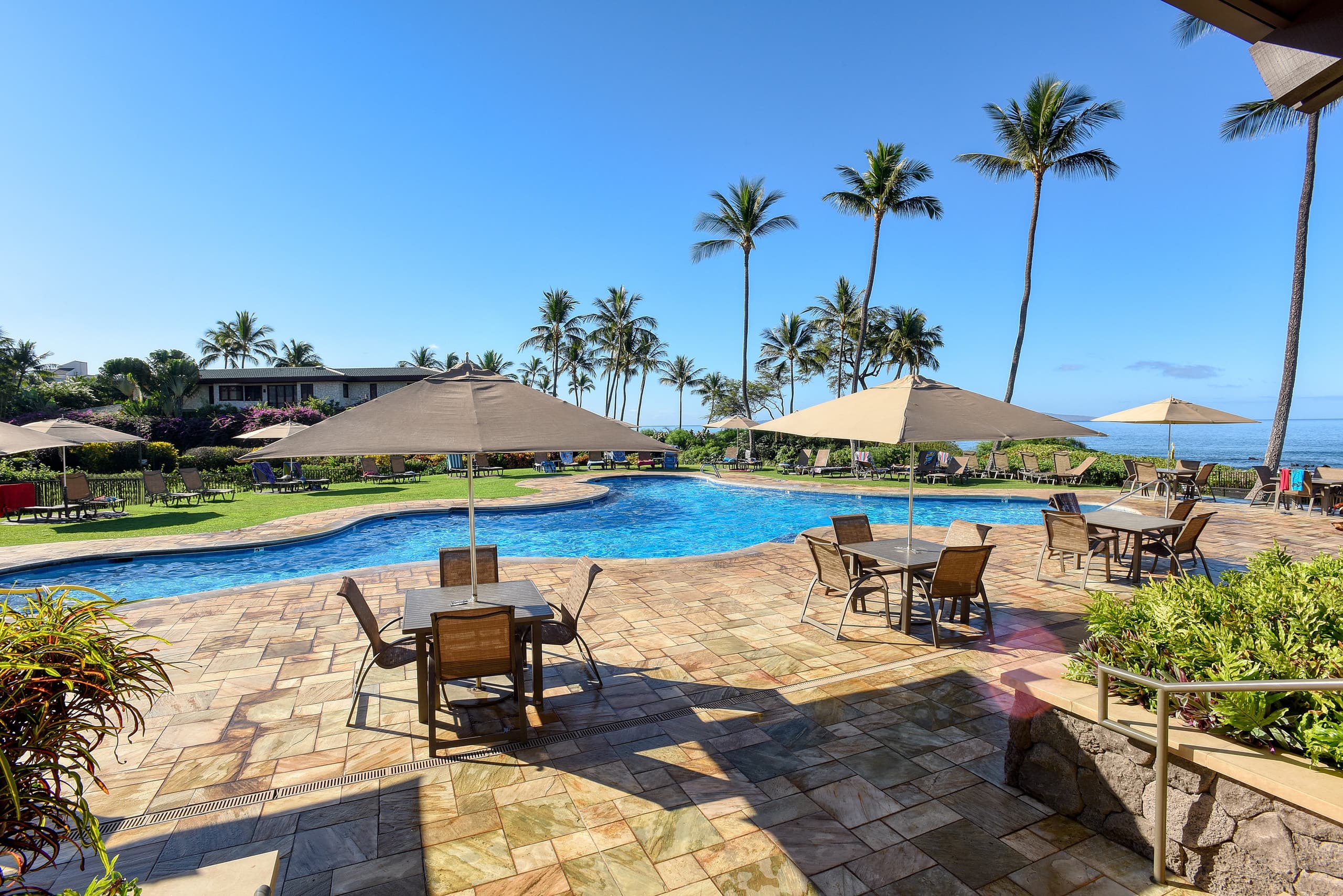 Condo in Kihei · ★4.96 · 2 bedrooms · 3 beds · 2 baths - Image 31