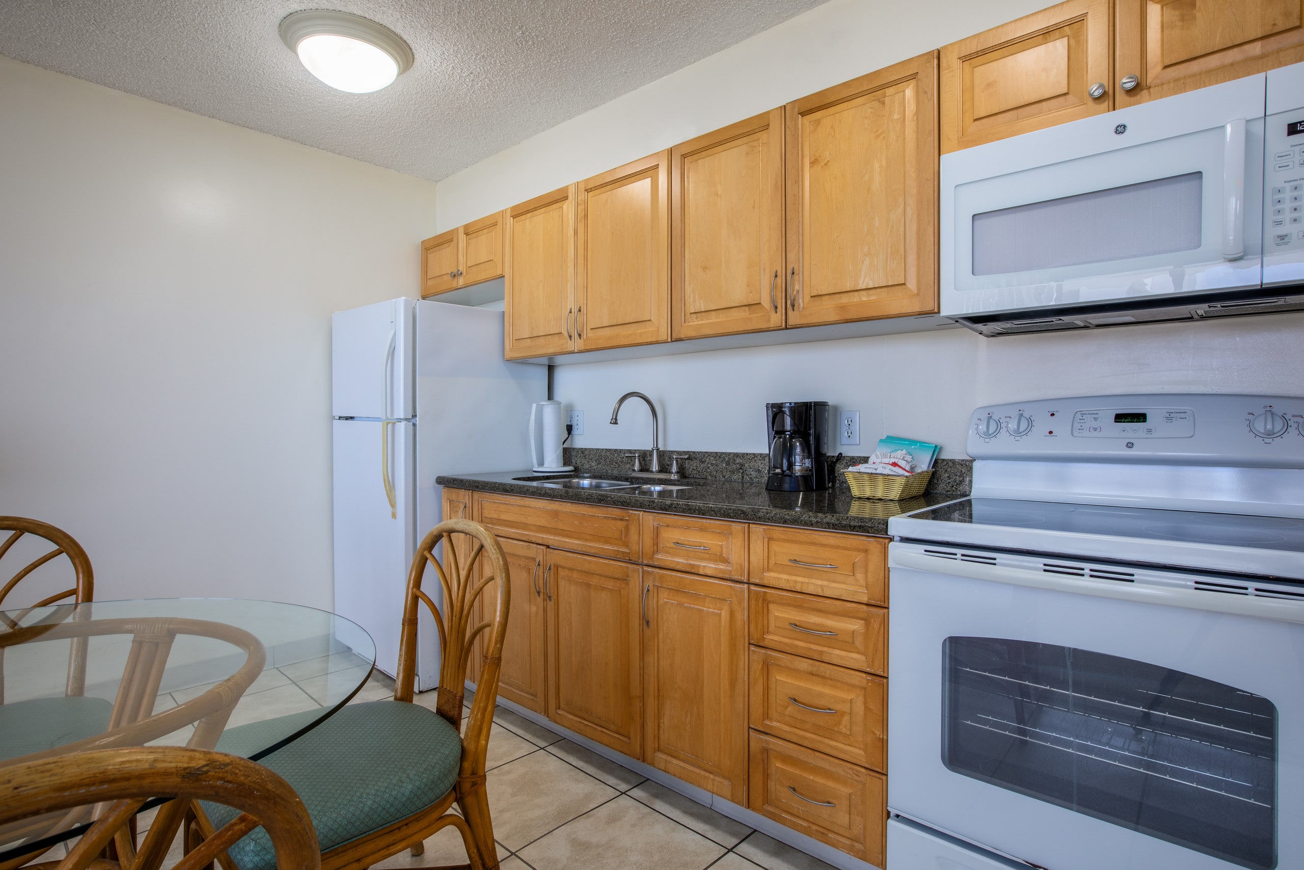 Condo in Honolulu · ★4.5 · 1 bedroom · 3 beds · 1 bath - Image 8