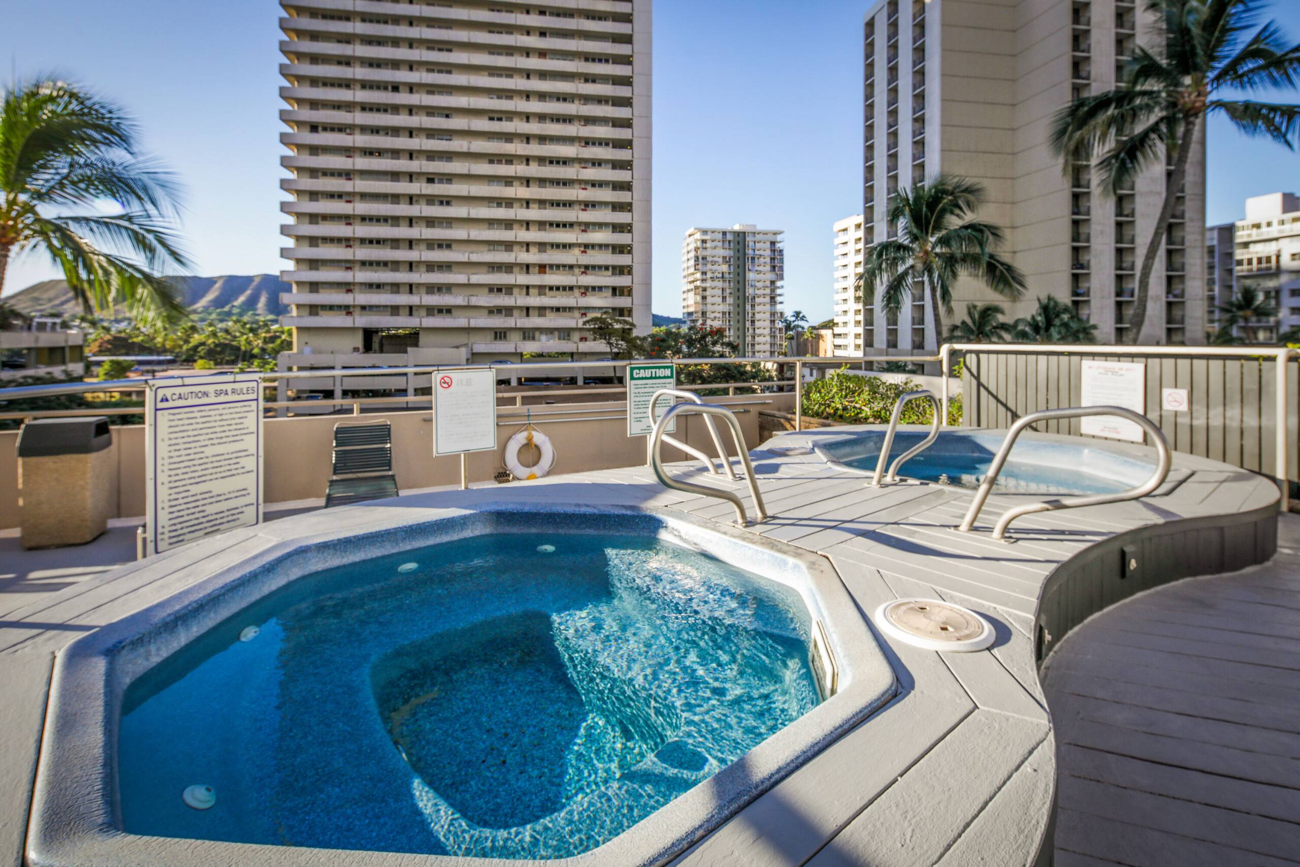 Condo in Honolulu · ★4.0 · 1 bedroom · 3 beds · 1 bath - Image 29