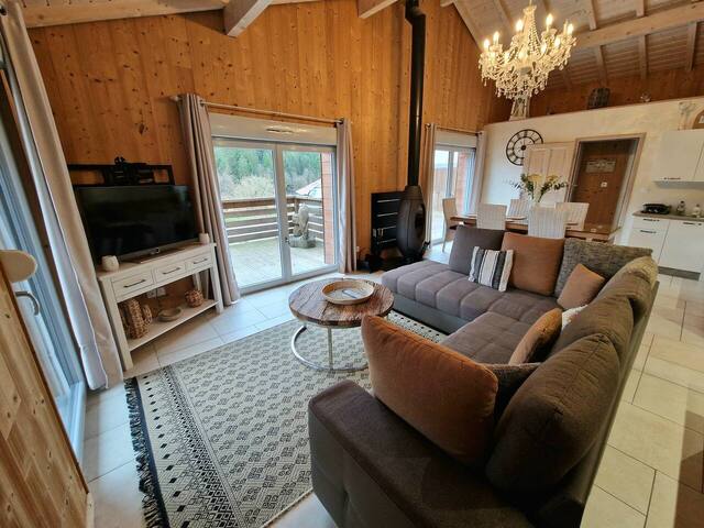 Entire home with 2 bedrooms in Gerardmer - None