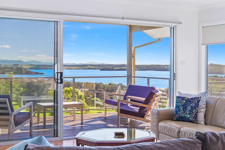 The Aspect @ Tuross Head - Golf & Water Views