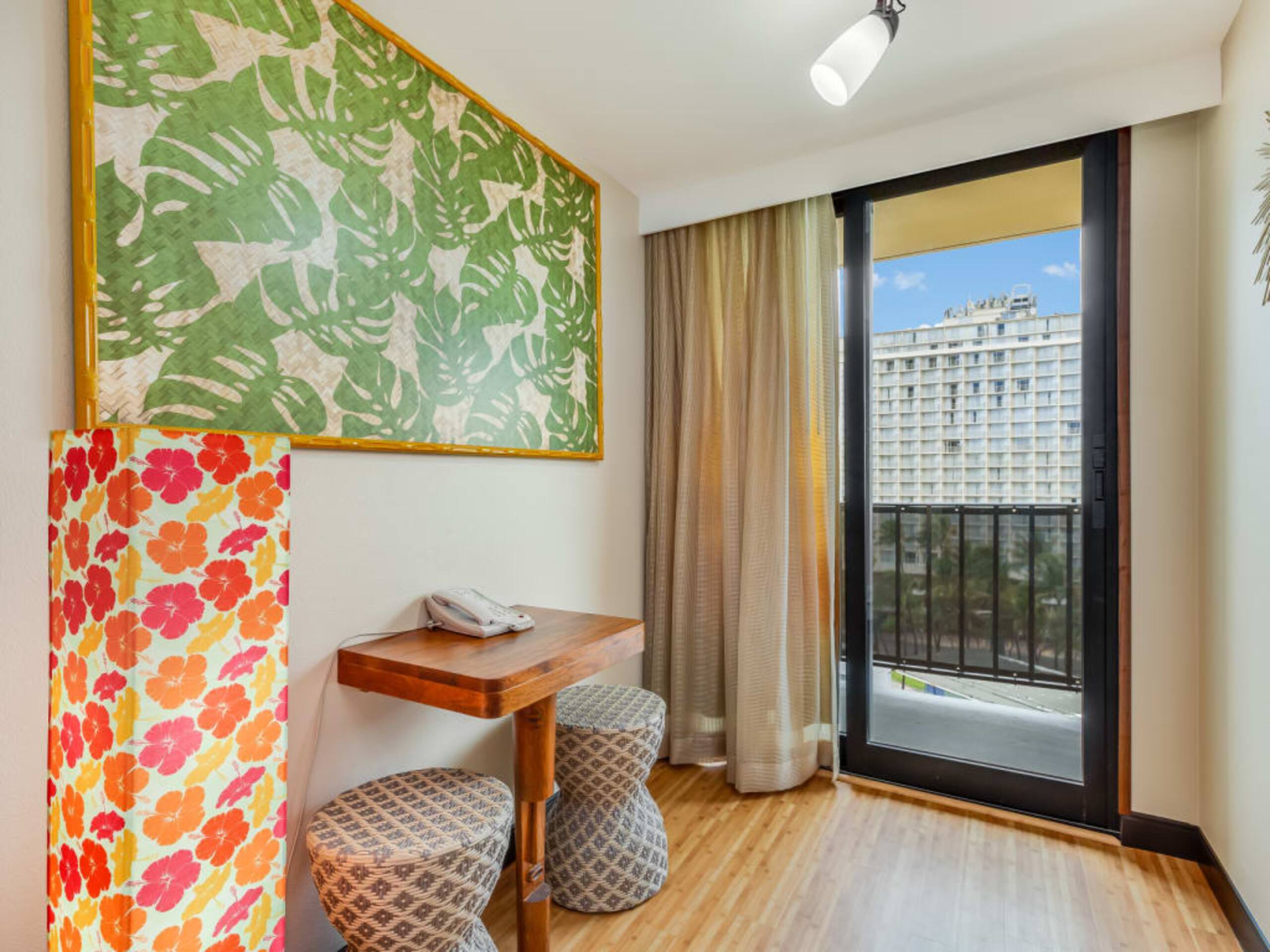Condo in Honolulu · ★4.67 · Studio · 1 bed · 1 shared bath - Image 22