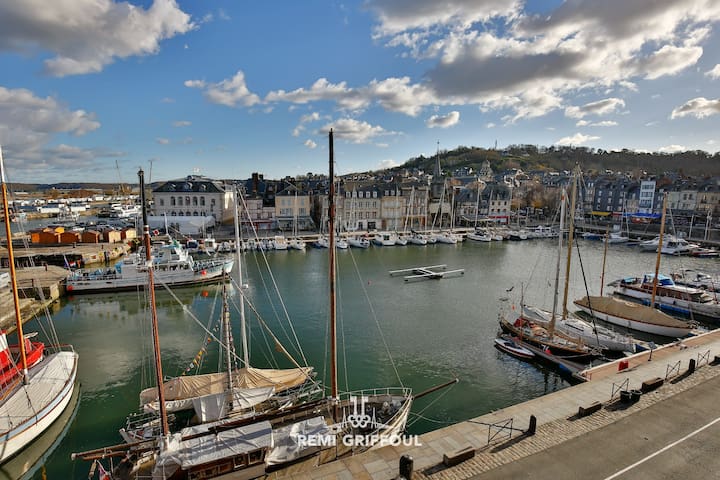 Remi Griffoul Concierge managed Airbnb listing 2