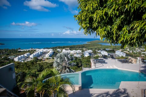 Views for Miles! Great deck & pool!