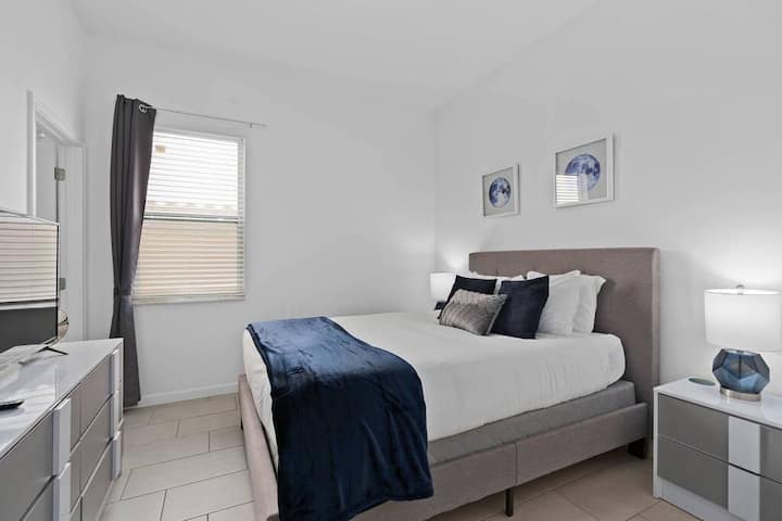 Downstairs Bedroom #2 with Queen Bed and Ensuite Bathroom #2 - Level One