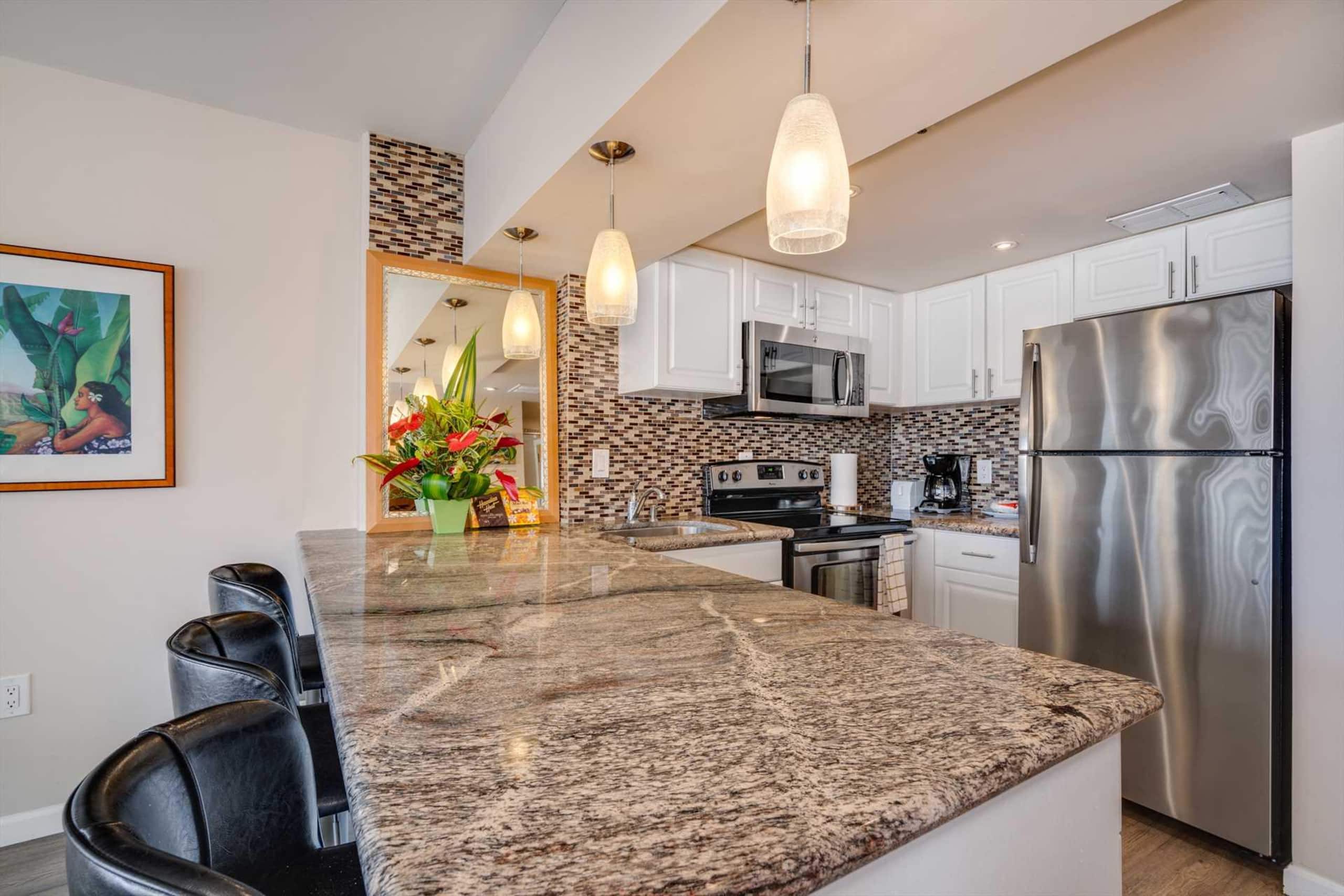 Condo in Honolulu · ★4.7 · 1 bedroom · 2 beds · 1 private bath - Image 16