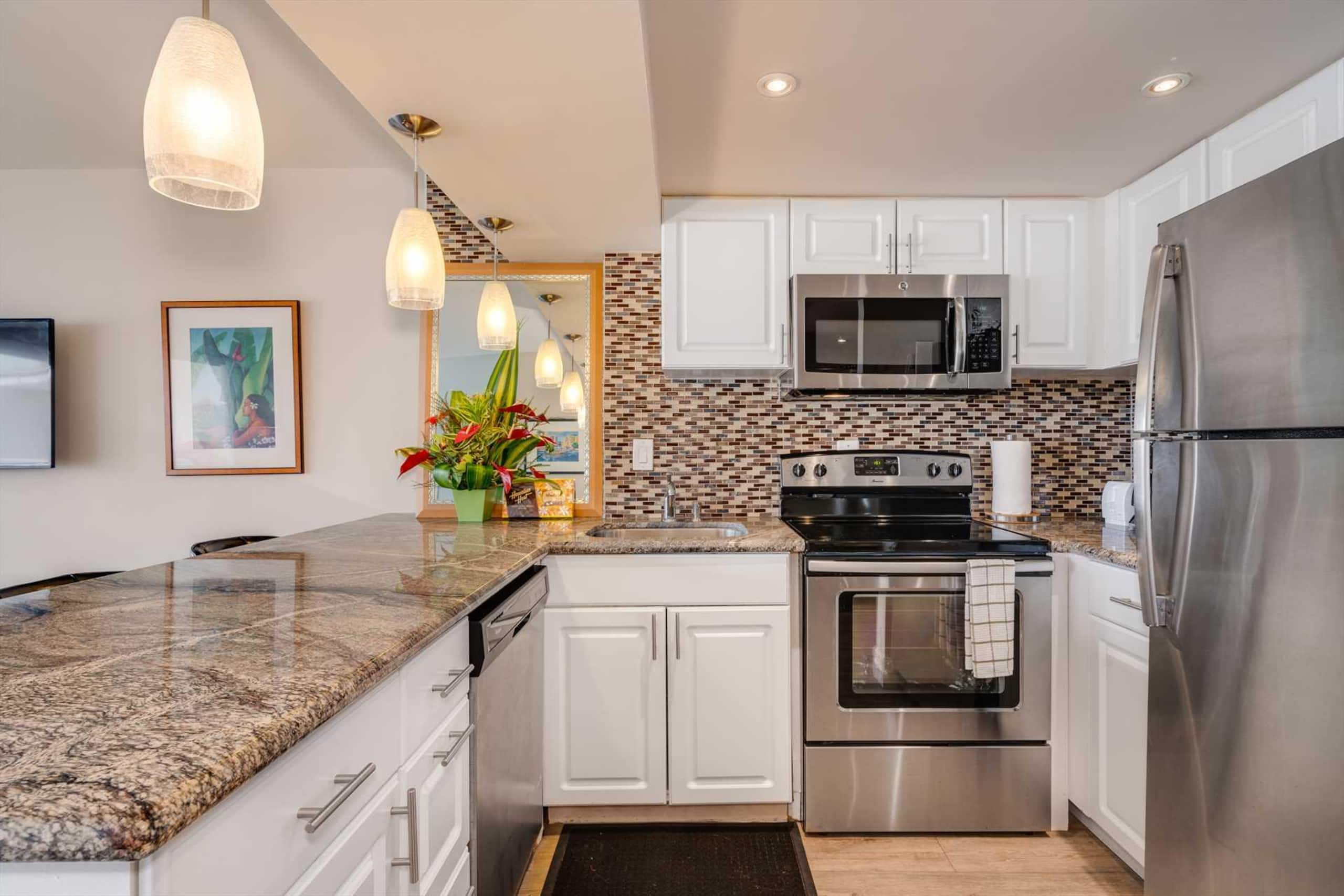 Condo in Honolulu · ★4.7 · 1 bedroom · 2 beds · 1 private bath - Image 19
