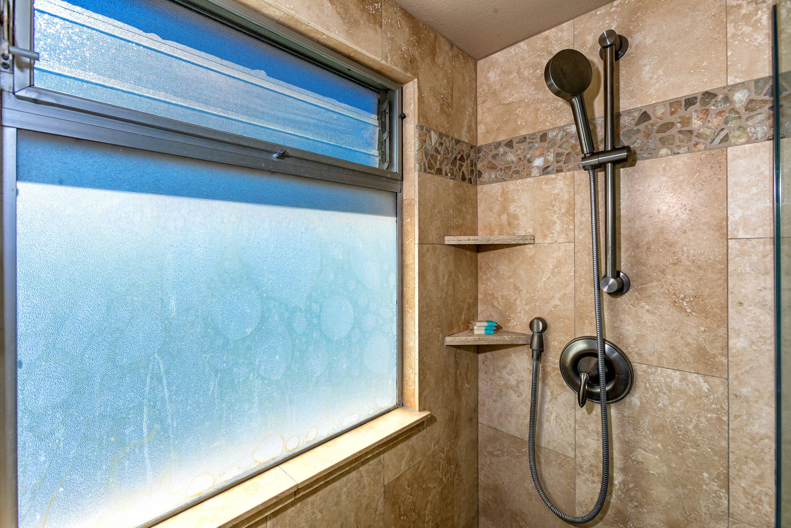 Condo in Kihei · ★4.75 · 3 bedrooms · 4 beds · 2 baths - Image 18