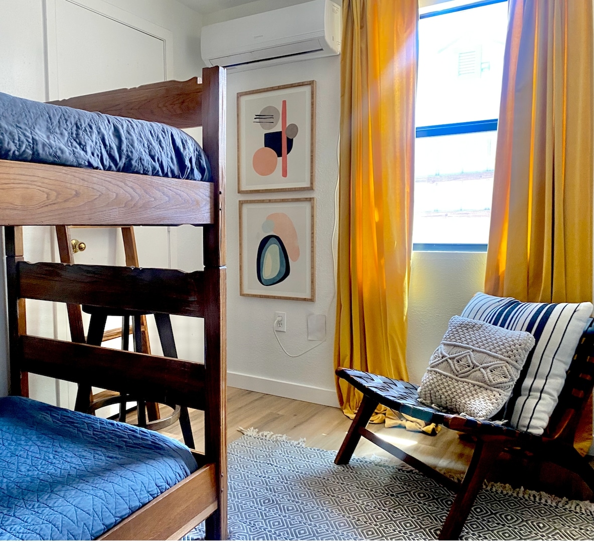 Sweet Bungalow | East Austin Retreat | Walkable