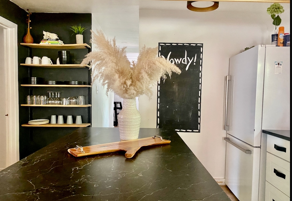 Sweet Bungalow | East Austin Retreat | Walkable