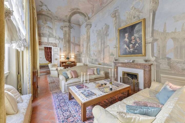 Stunning museum apartment, Vacavilla Exclusive