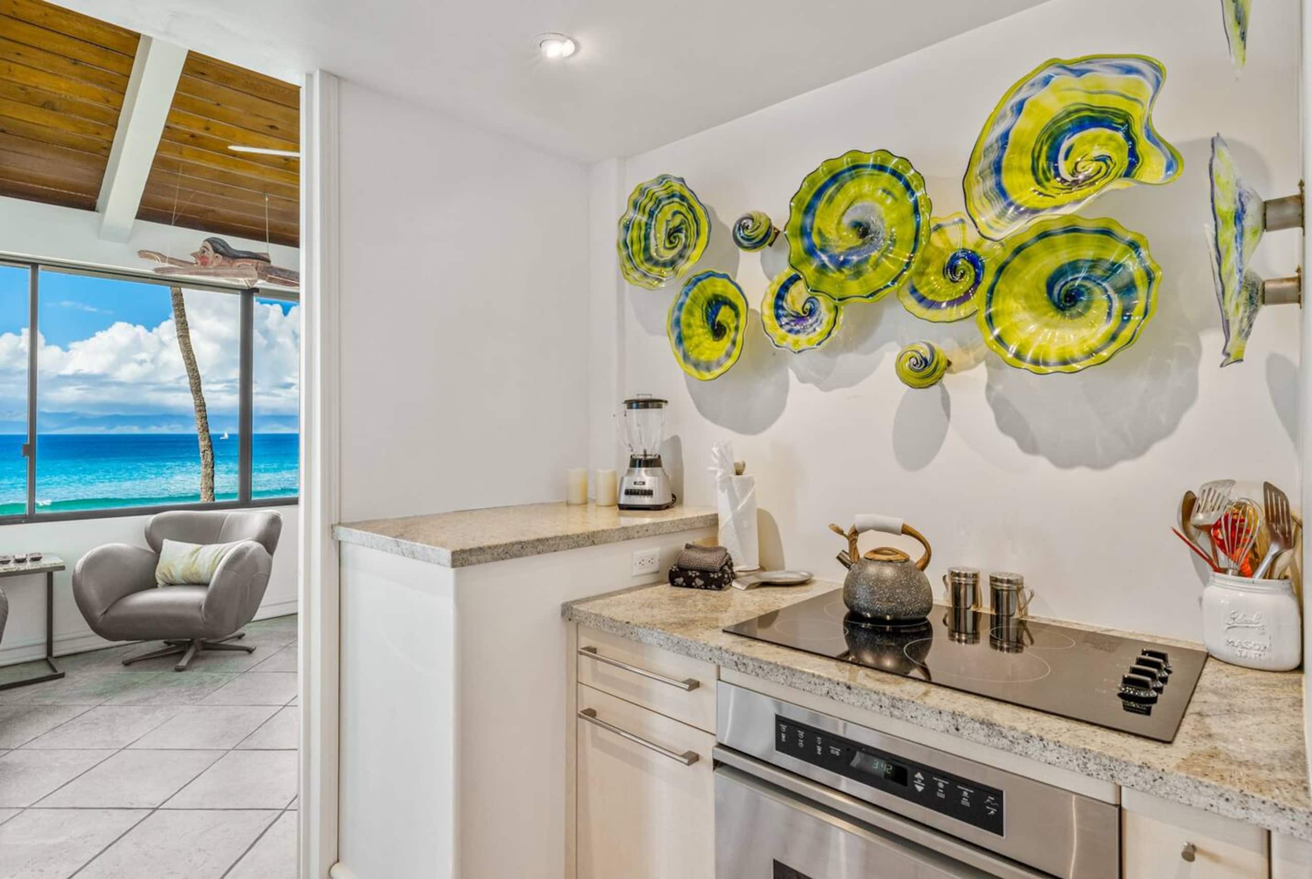 Condo in Lahaina · ★4.87 · 3 bedrooms · 5 beds · 2 baths - Image 21