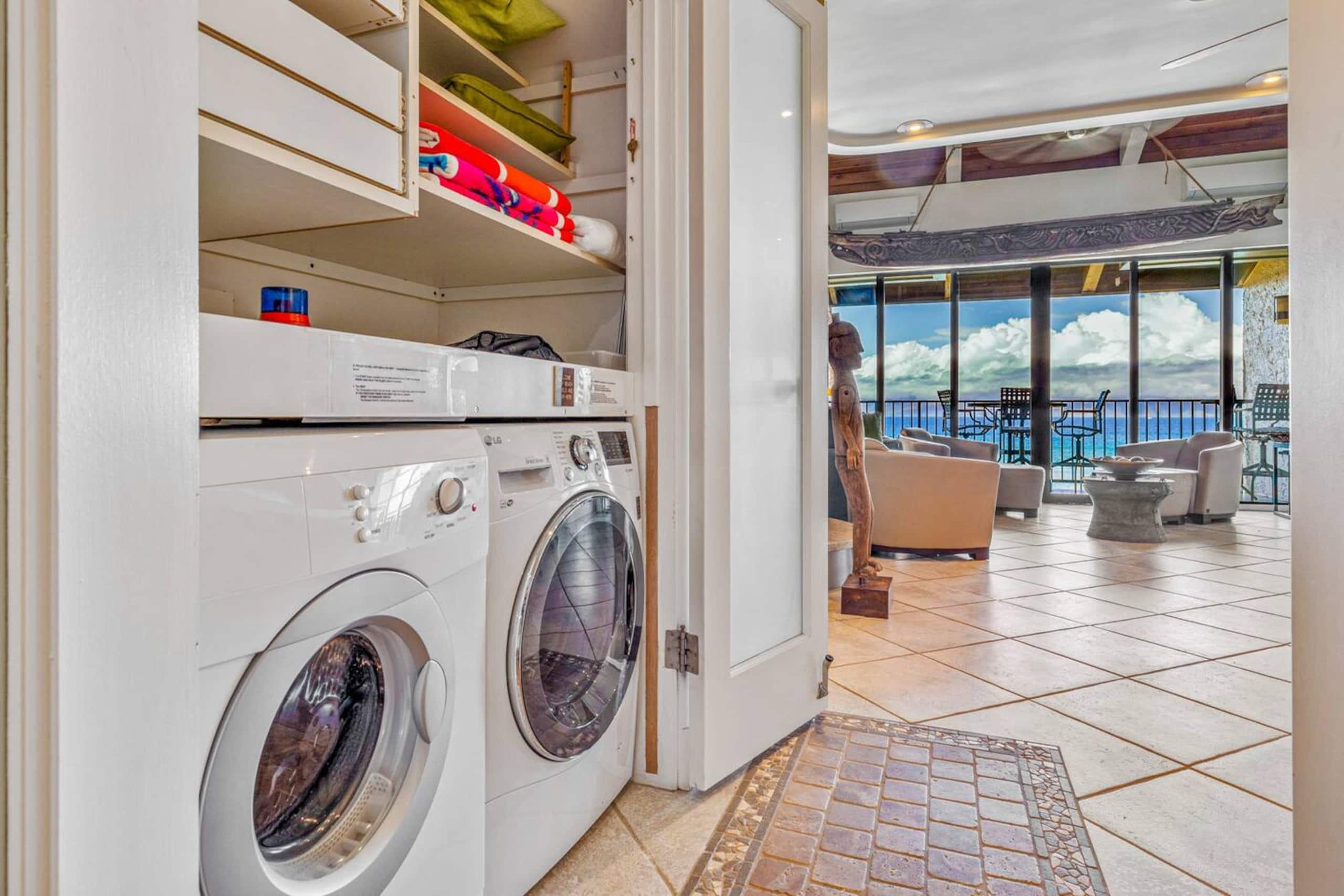 Condo in Lahaina · ★4.87 · 3 bedrooms · 5 beds · 2 baths - Image 23