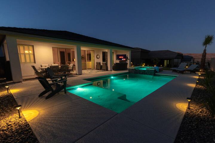 Lazy Boy Manor BL991940 by J and Amy gallery image 5