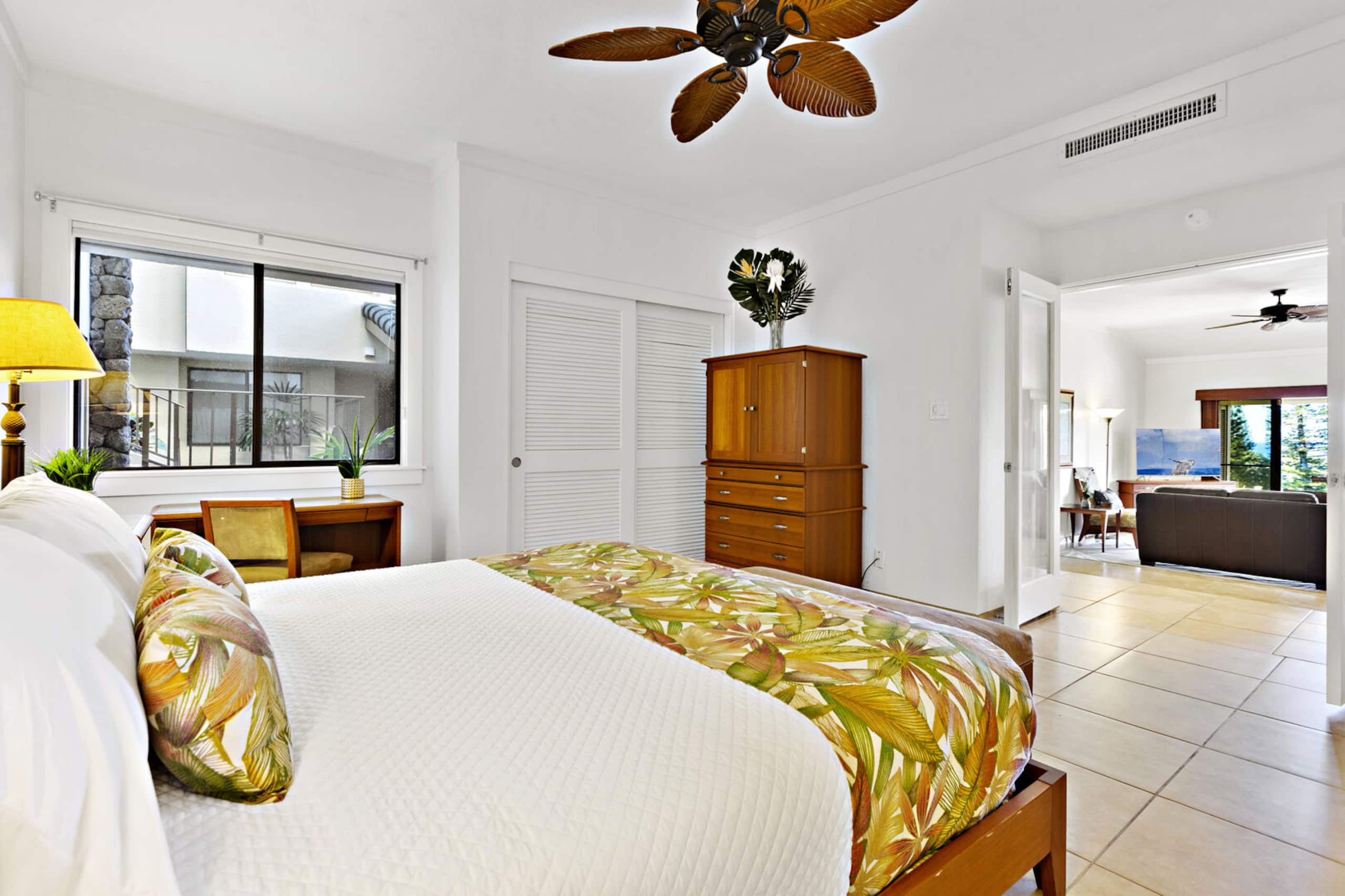 Condo in Lahaina · ★4.65 · 2 bedrooms · 4 beds · 2 baths - Image 19