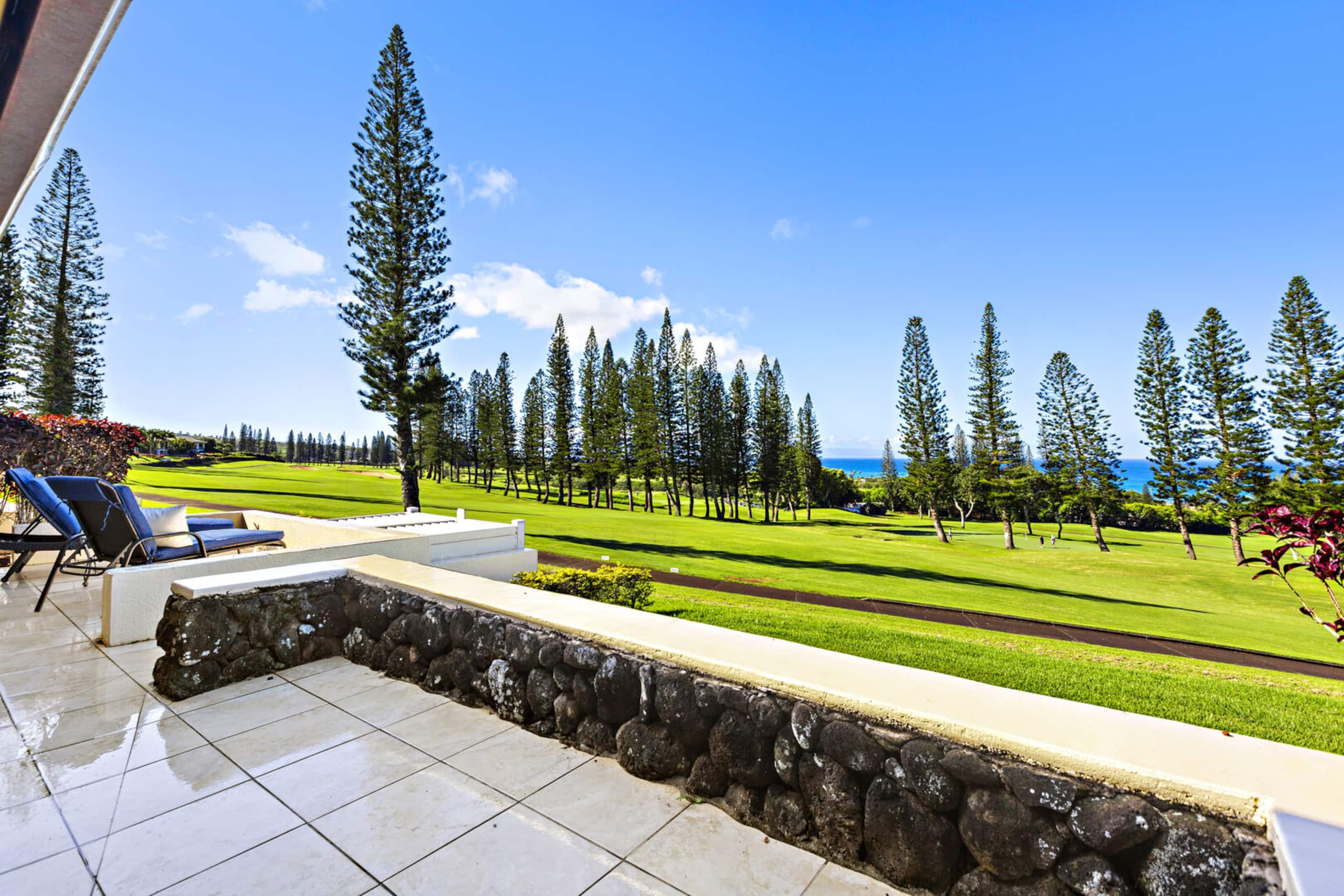 Condo in Lahaina · ★4.65 · 2 bedrooms · 4 beds · 2 baths - Image 27