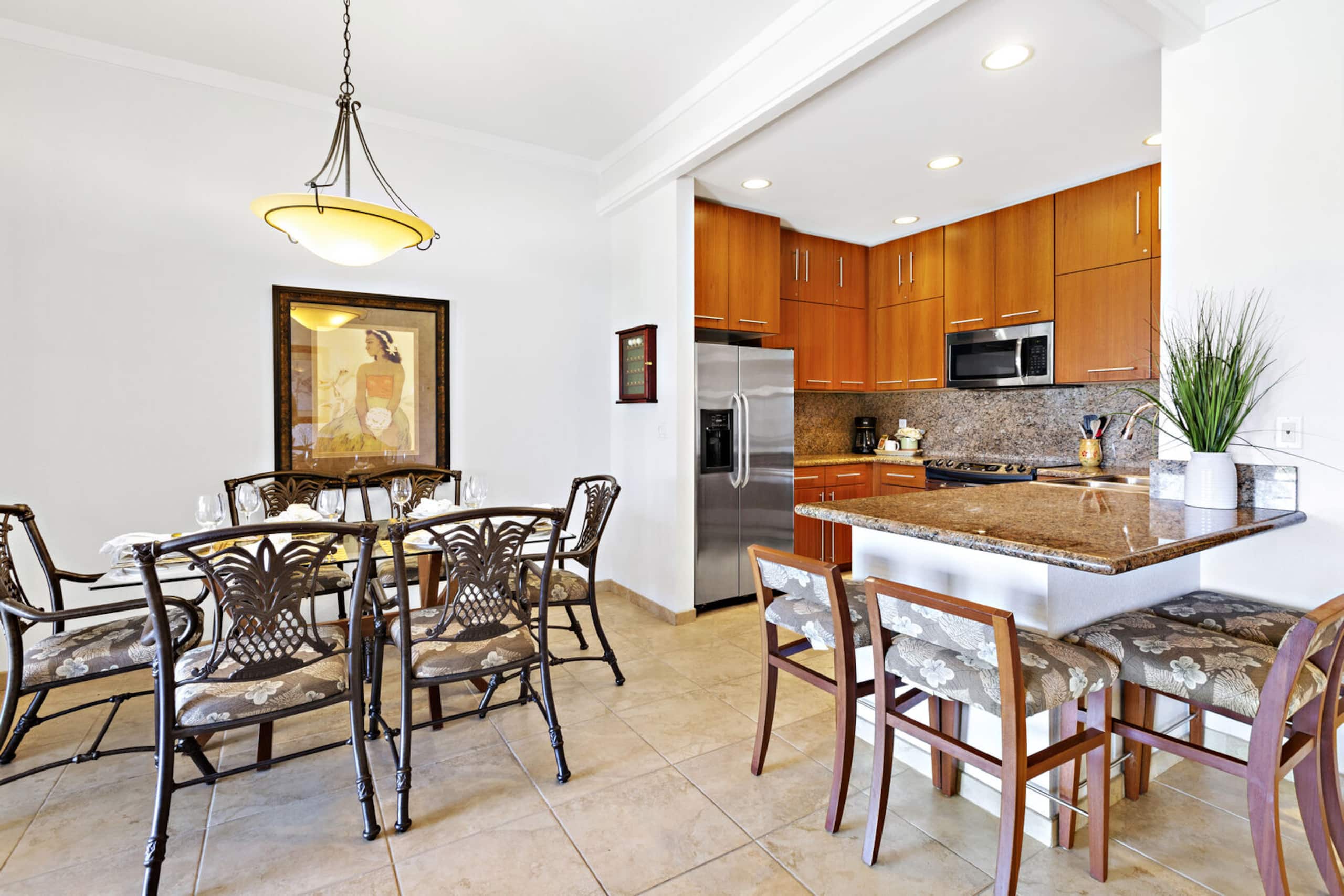 Condo in Lahaina · ★4.65 · 2 bedrooms · 4 beds · 2 baths - Image 10