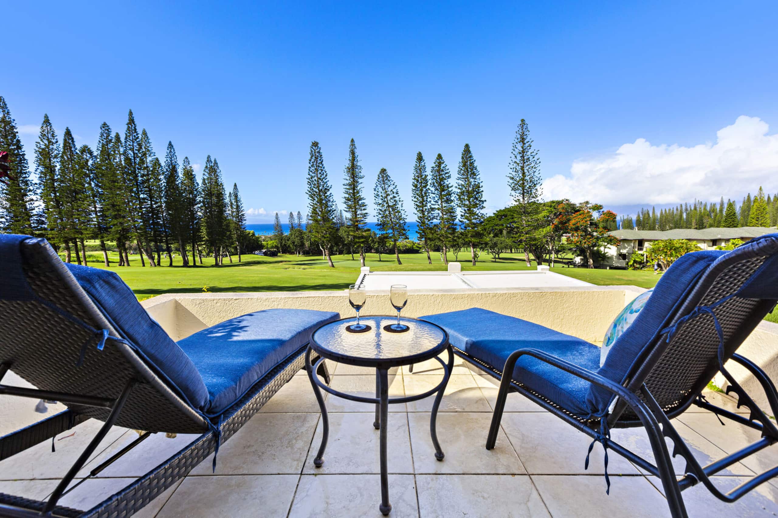 Condo in Lahaina · ★4.65 · 2 bedrooms · 4 beds · 2 baths - Image 1