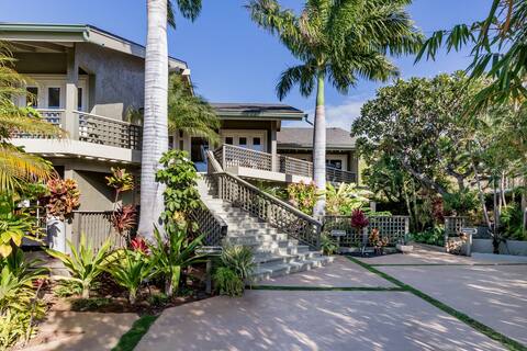 3 Newly Renovated Villas, sleeps up to 20 guests!