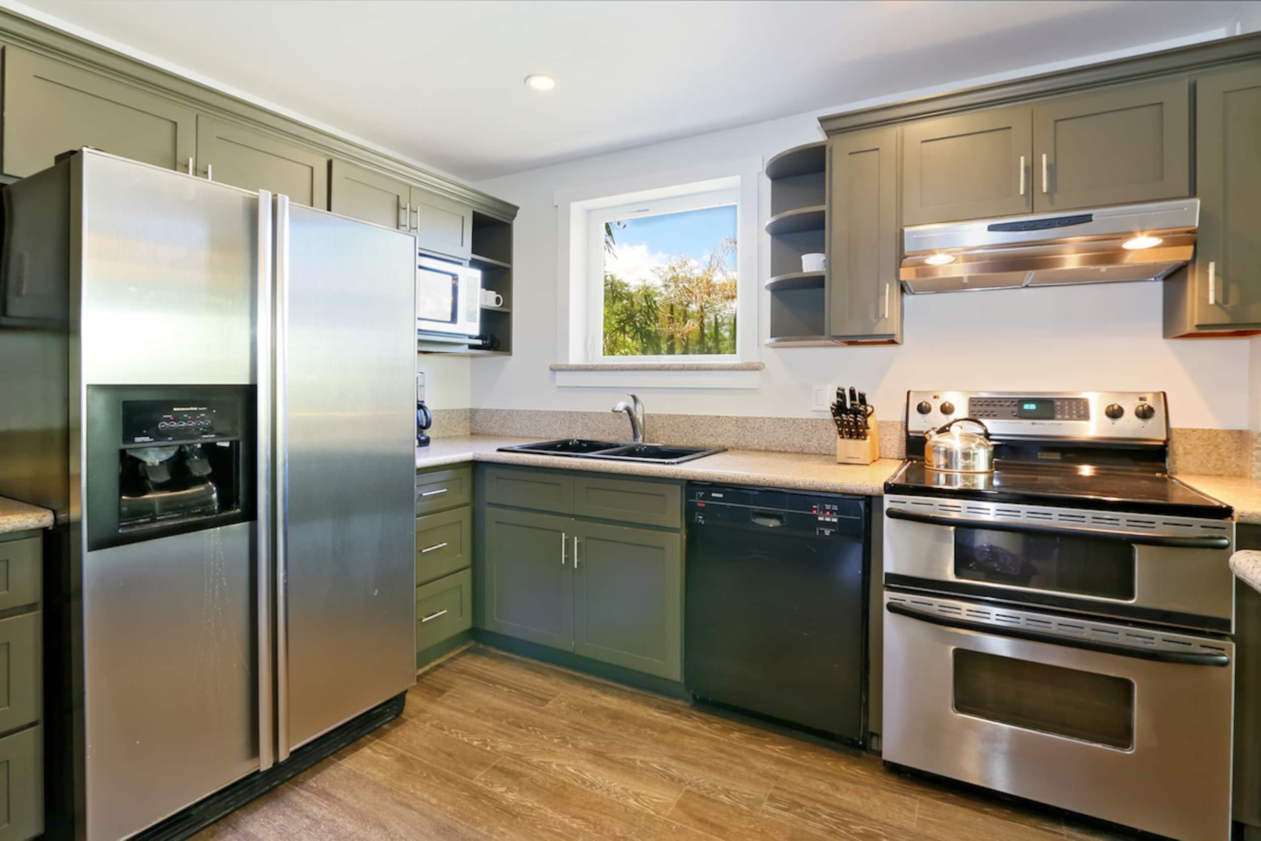 Home in Kihei · ★4.89 · 4 bedrooms · 8 beds · 6 private baths - Image 16