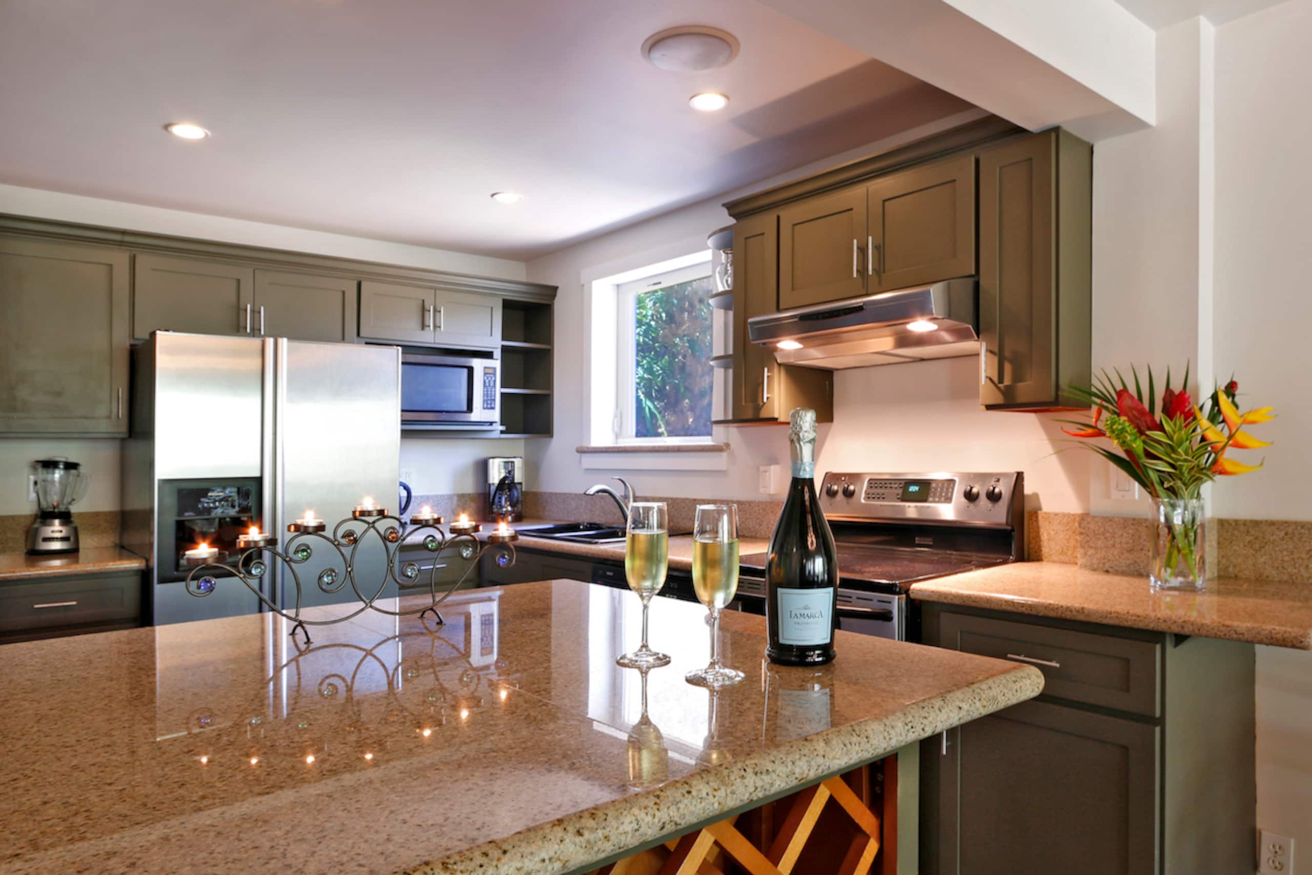 Home in Kihei · ★4.89 · 4 bedrooms · 8 beds · 6 private baths - Image 15