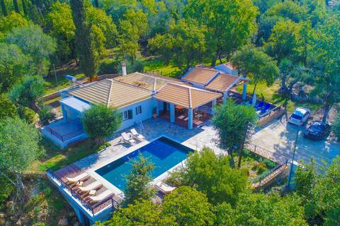 Achilleion Forest Villa