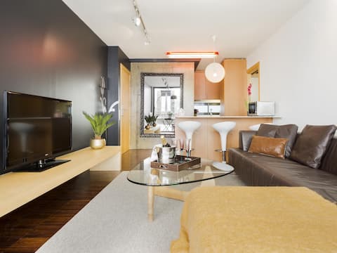 Top Airbnb: Executive Luxury Apartment near the City Center en Sant Gervasi Galvany
