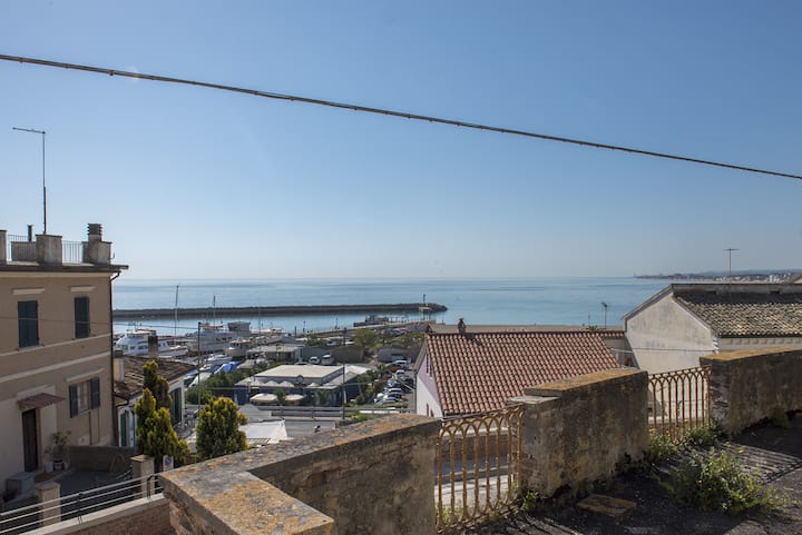 N097 - Numana, Single House With Sea View - Loreto