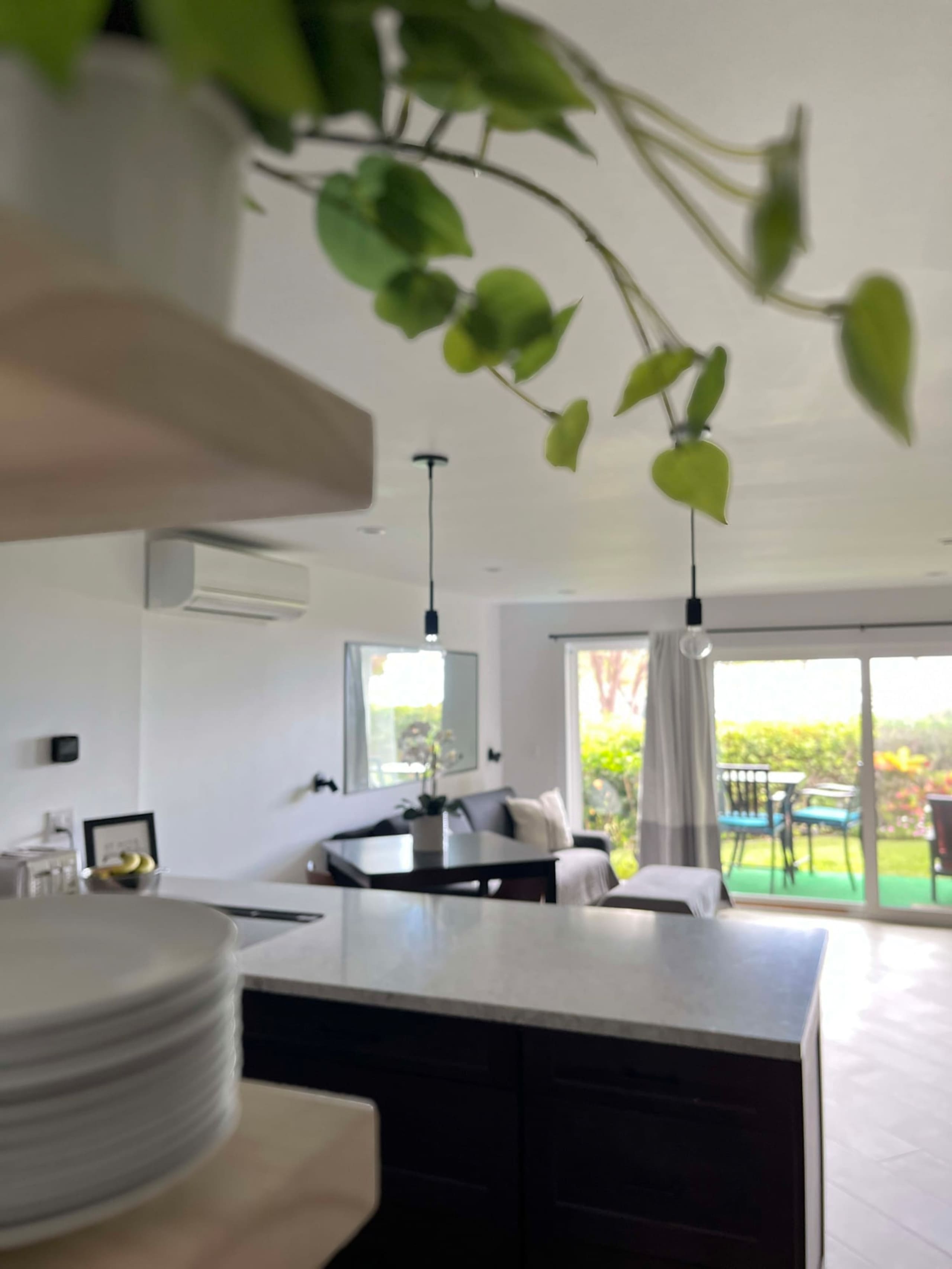 Condo in Wailuku · ★4.98 · 2 bedrooms · 4 beds · 2 private baths - Image 10