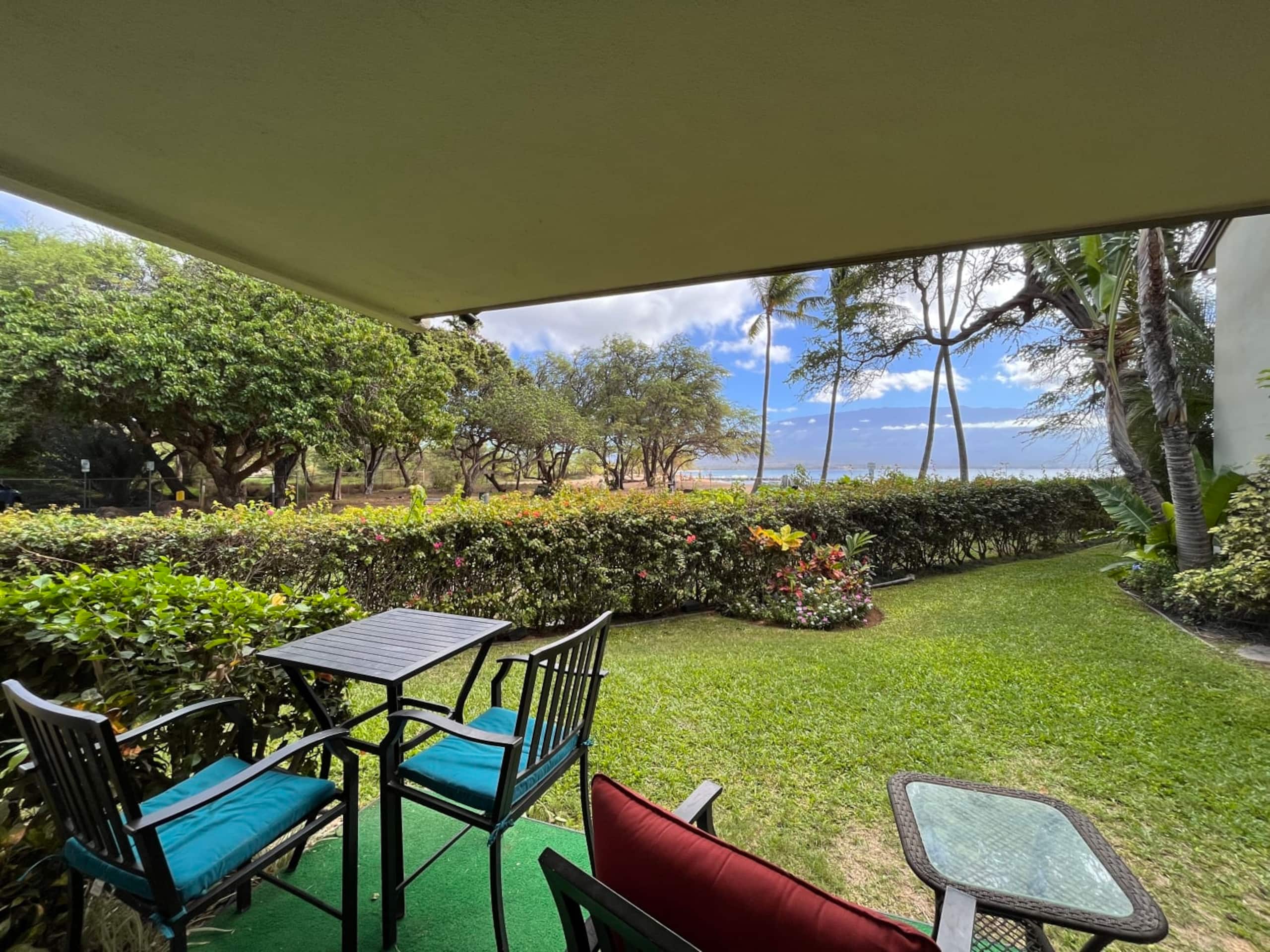 Condo in Wailuku · ★4.98 · 2 bedrooms · 4 beds · 2 private baths - Image 24