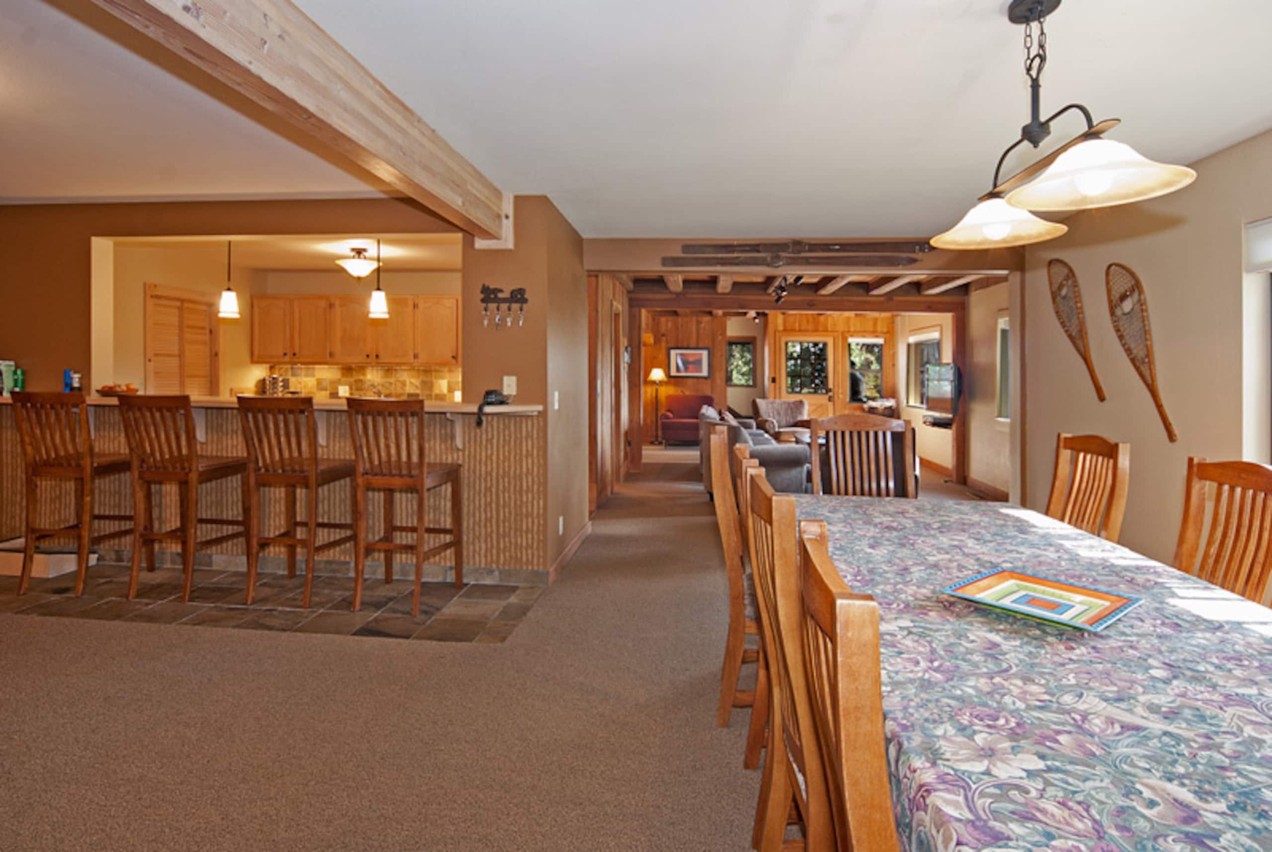 Lake Views, Hot Tub & Old Tahoe Charm - Photo 4