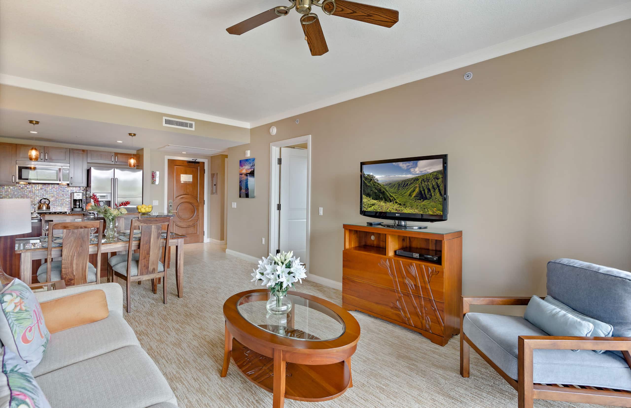 Condo in Lahaina · ★4.47 · 1 bedroom · 2 beds · 1 bath - Image 9
