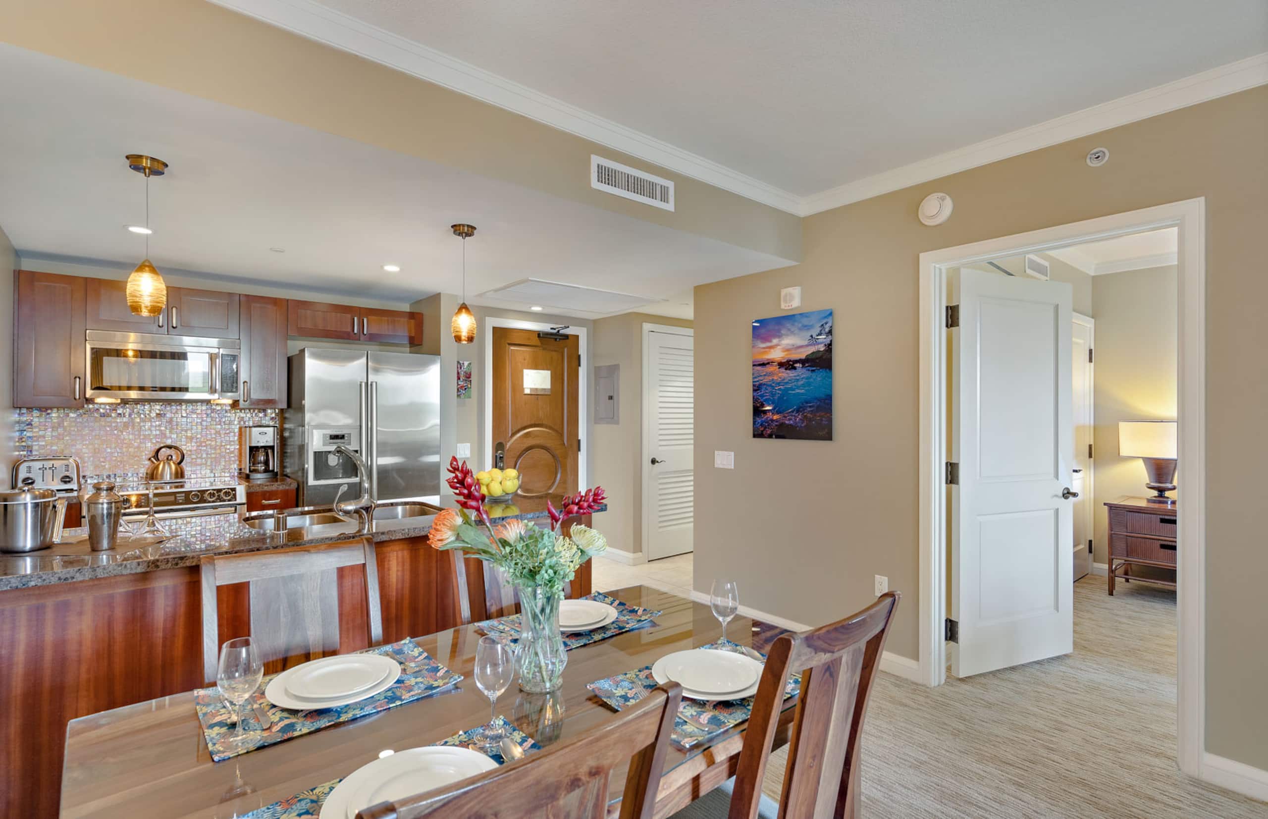 Condo in Lahaina · ★4.47 · 1 bedroom · 2 beds · 1 bath - Image 8