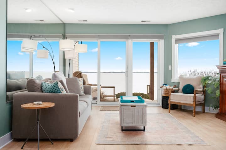 Cozy comfort meets ocean breeze—living room with stunning beach views ️✨