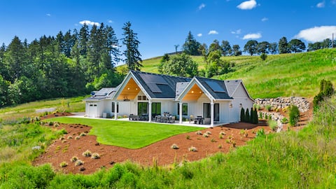 Pearl of the Valley: Opulent Living in the Dundee