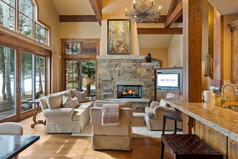 Luxury Retreat by Vail Butler - walk to lift!
