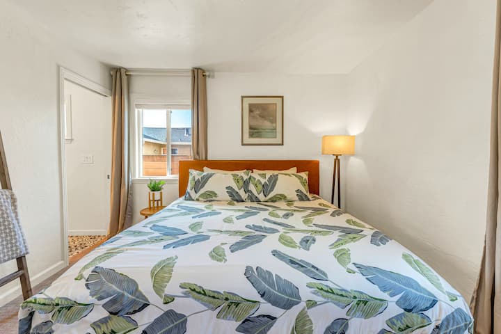 Krevat dopio "king" në dhomën kryesore të