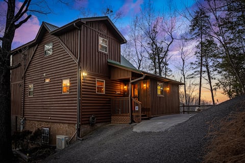 Papa Bear cabin in Pigeon Forge - Photo 1