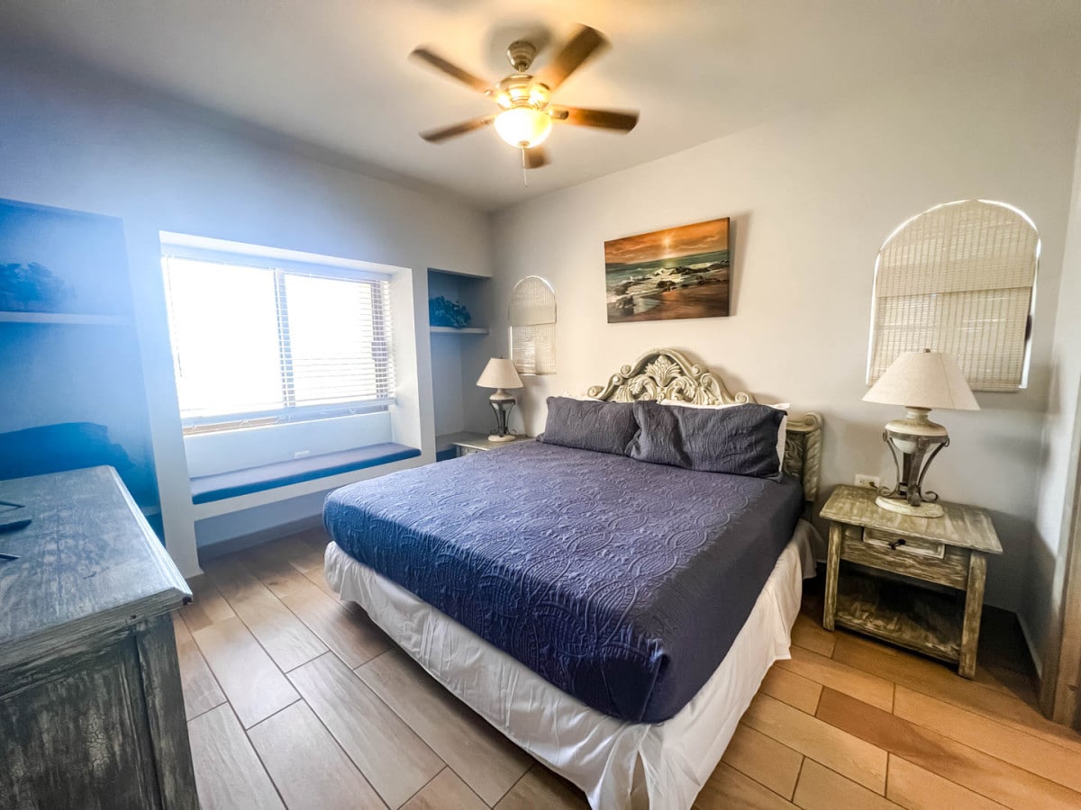 Главен апартамент с изглед към морето